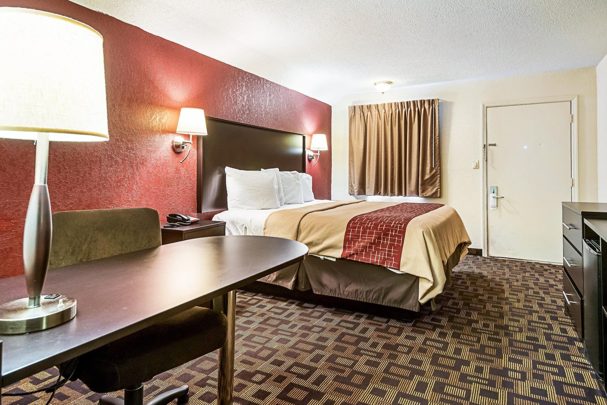 Red Roof Inn Anderson, In Экстерьер фото