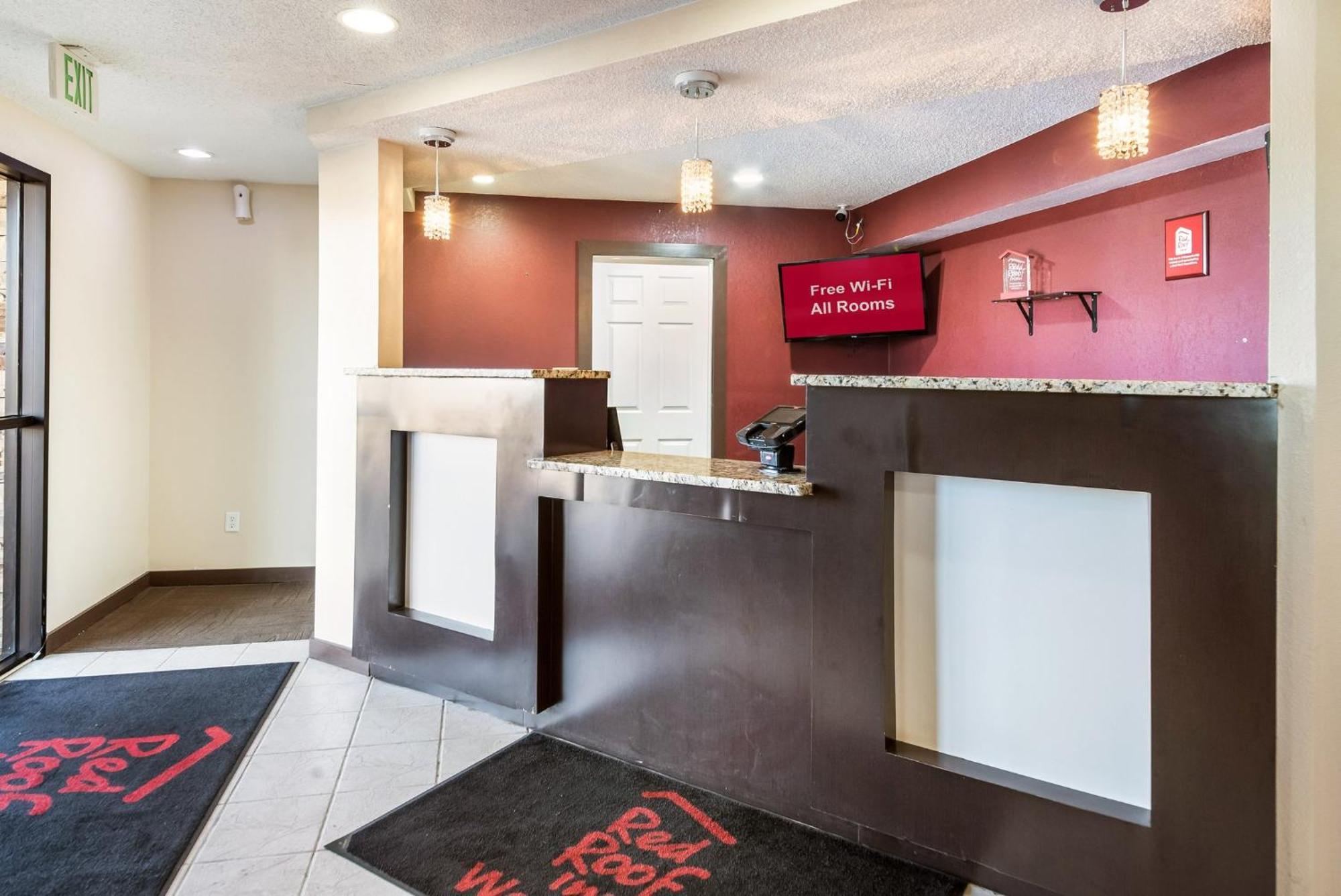 Red Roof Inn Anderson, In Экстерьер фото