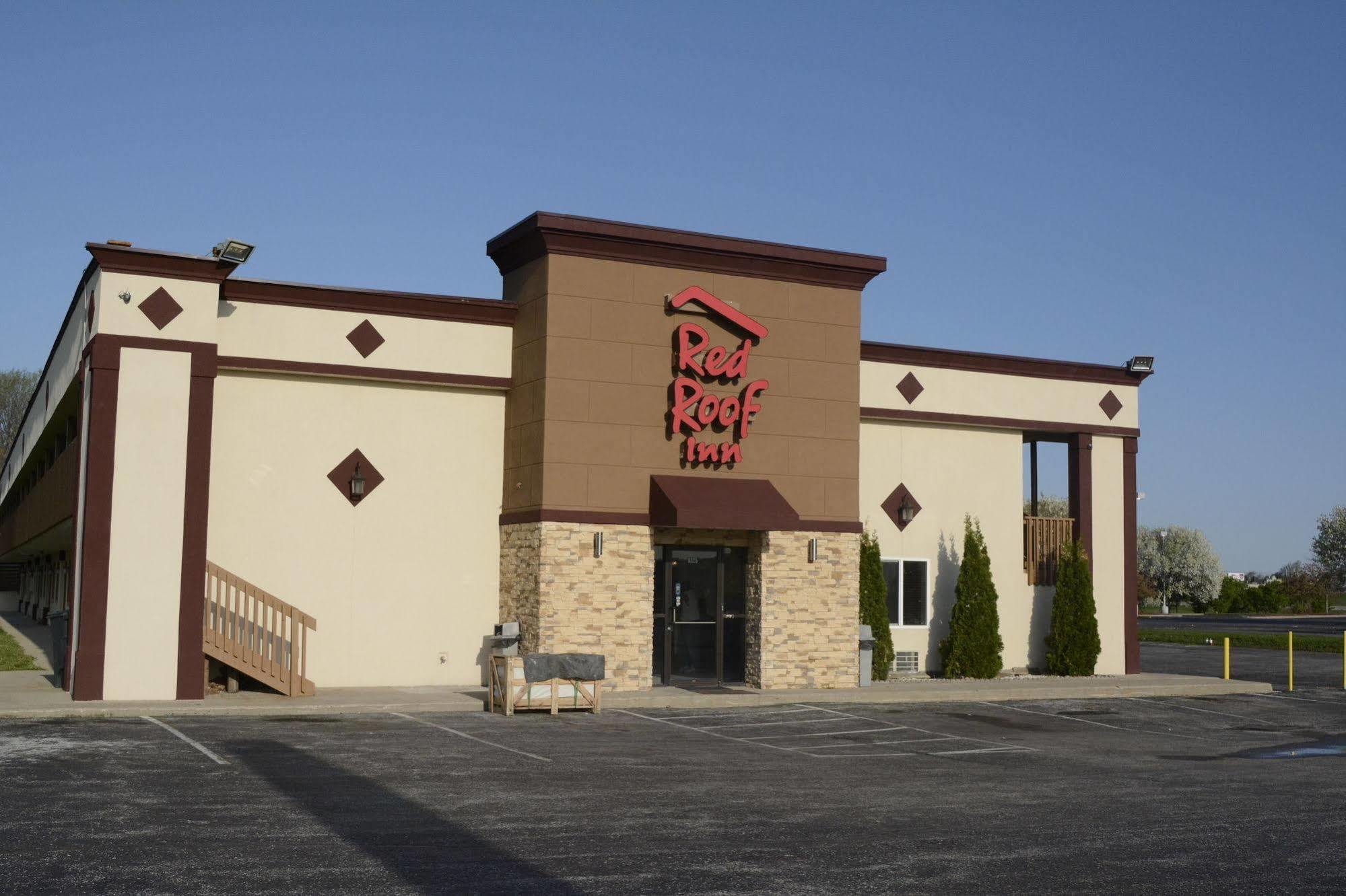 Red Roof Inn Anderson, In Экстерьер фото