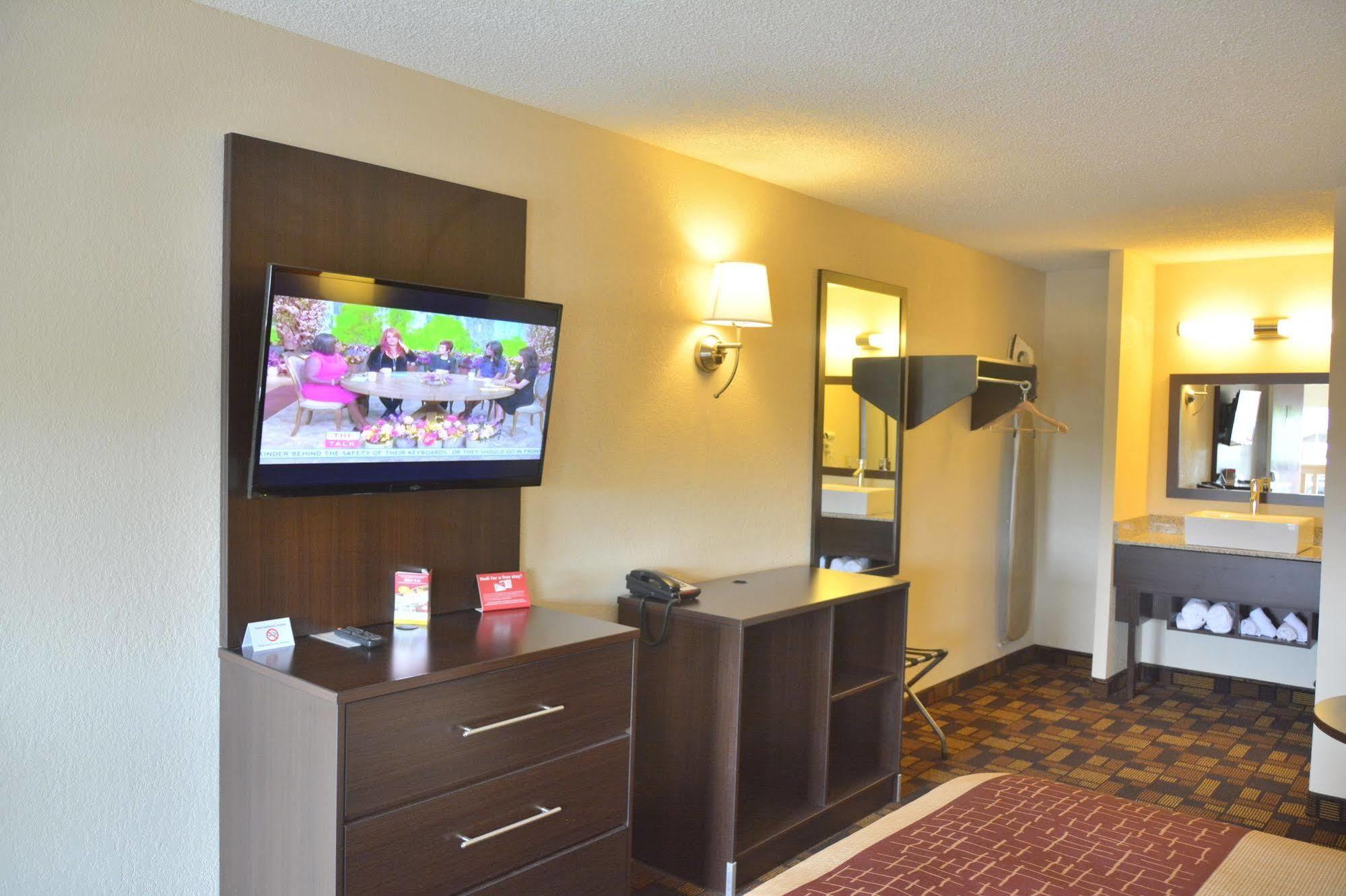Red Roof Inn Anderson, In Экстерьер фото