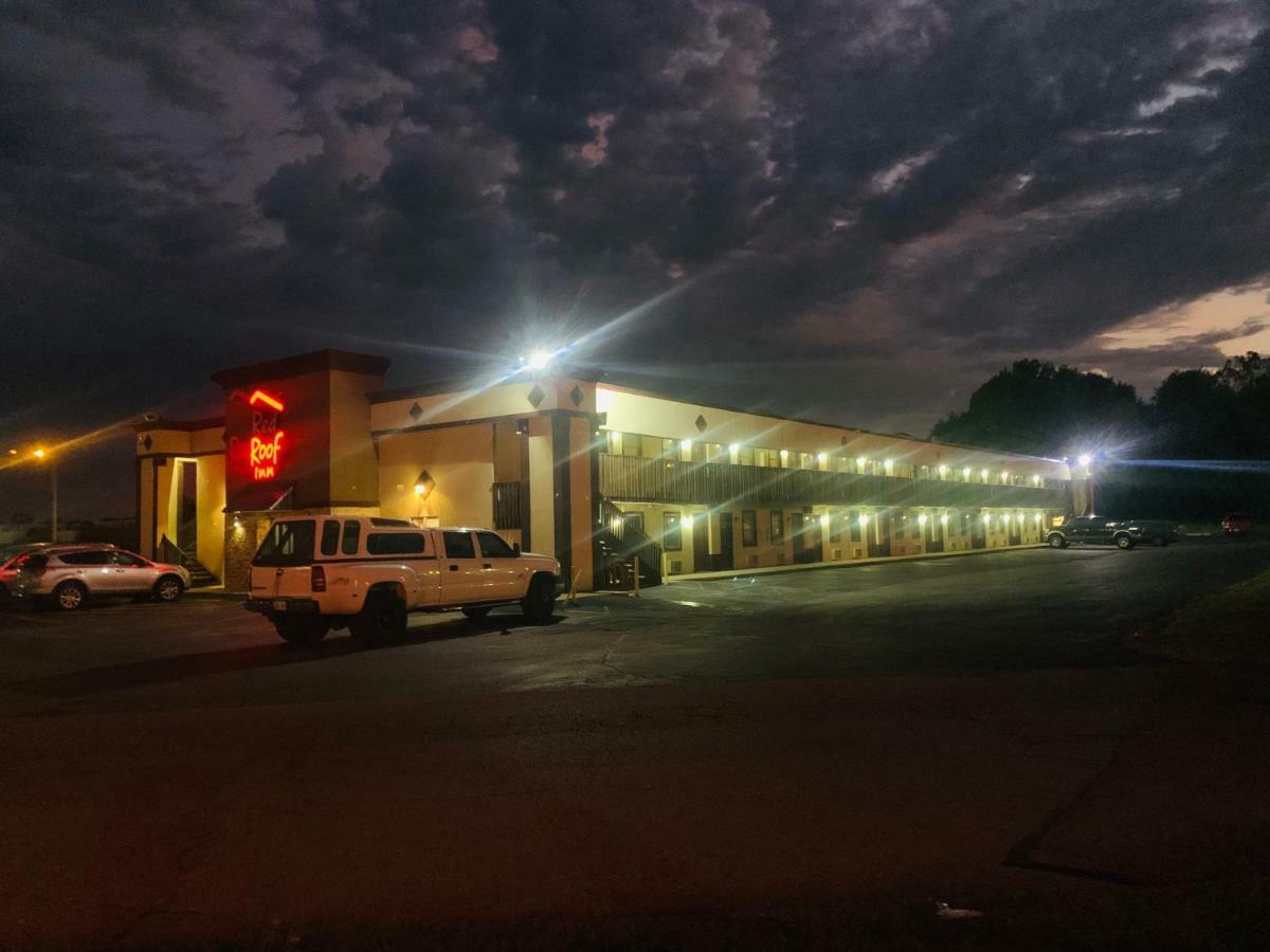 Red Roof Inn Anderson, In Экстерьер фото
