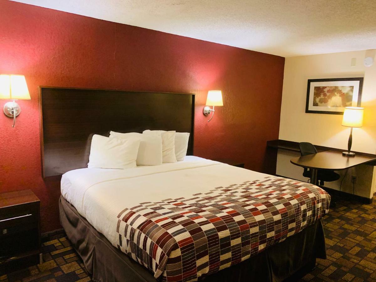 Red Roof Inn Anderson, In Экстерьер фото